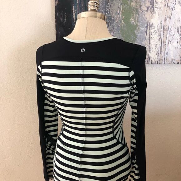 Lululemon Run: Reflect Long Sleeve Sea Stripe Mint Moment Black/Black - Picture 5 of 13